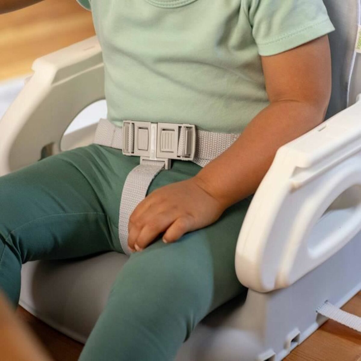 V4HB5A103535C326916043C79615ED0EC6DR6893306P4